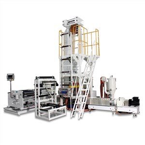 Linja tal-Film minfuħa b'ħafna saffi tal-laboratorju